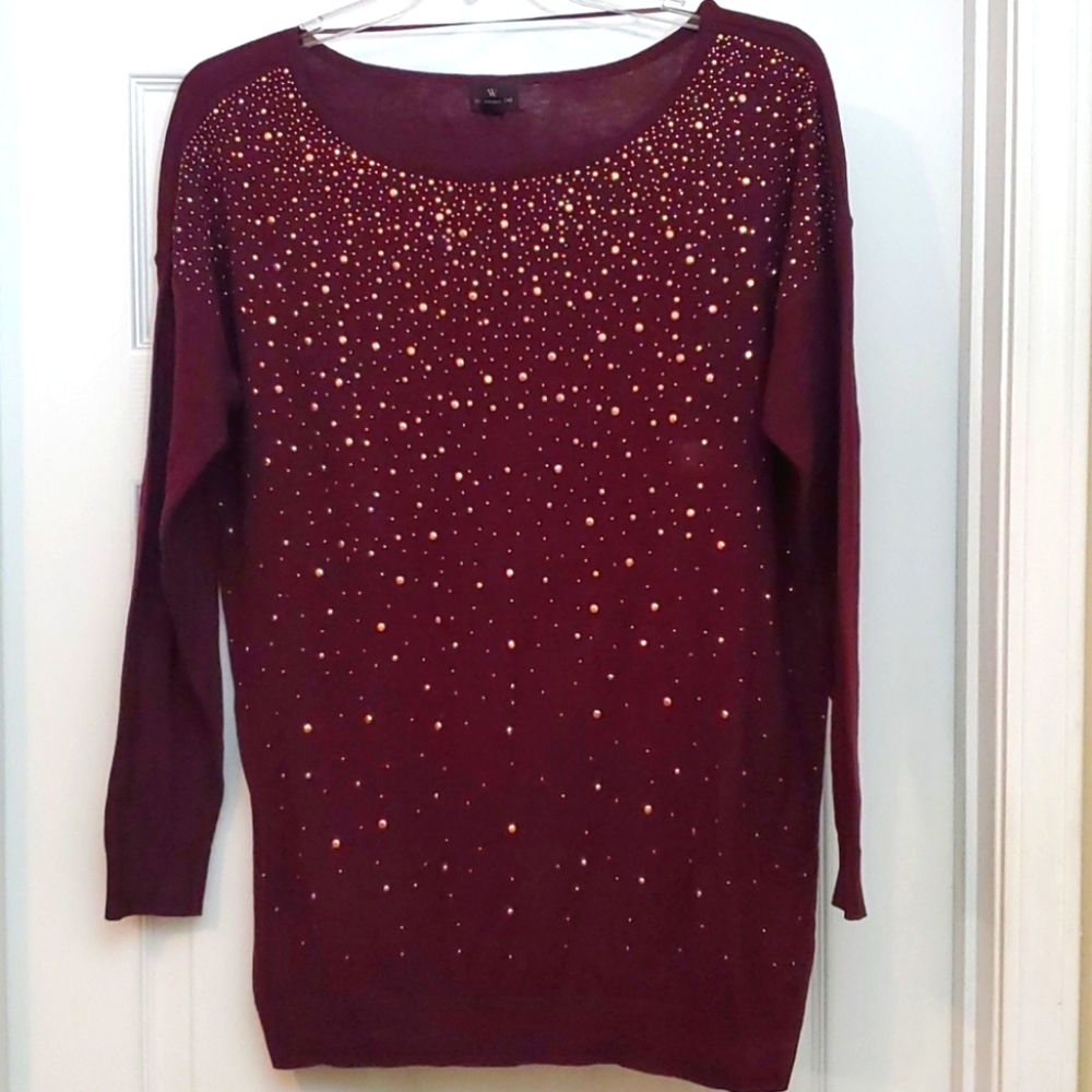 Worthington Ladies Sweater w/ Gold Accents